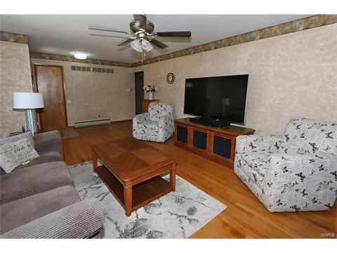 213 Cordes St, O'fallon, MO 63366 photo 5