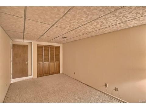 542 Meadow Bridge Dr, Ballwin, MO 63011 photo 37