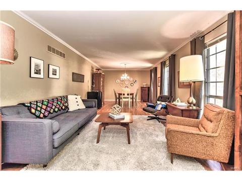 305 Baxter Rd, Ballwin, MO 63011 photo 4