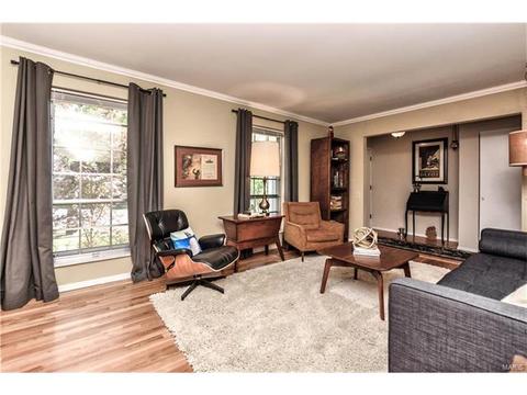305 Baxter Rd, Ballwin, MO 63011 photo 2