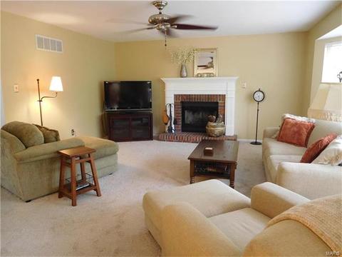1155 Richland Mdws, Ballwin, MO 63021 photo 16