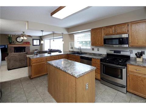 2170 Beckewith Trl, O'fallon, MO 63368 photo 8