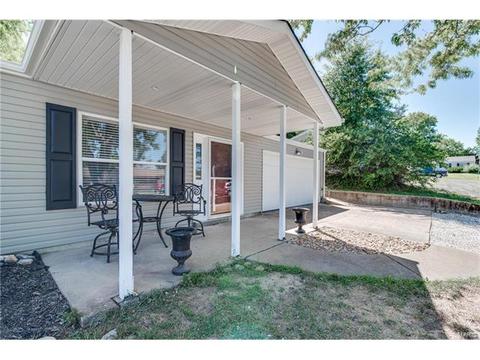 202 Drewel, Eureka, MO 63025 photo 3