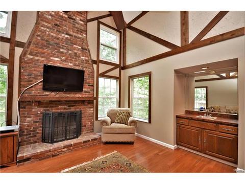 1521 Virginia Dr, Ellisville, MO 63011 photo 9
