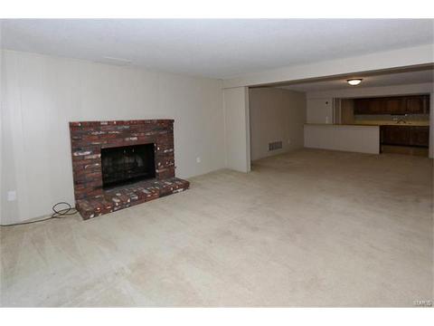 998 Claygate Ct, Ballwin, MO 63021 photo 17
