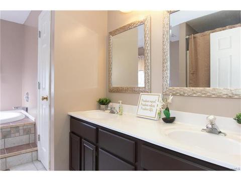 1833 Highgrove, O'fallon, MO 63366 photo 21
