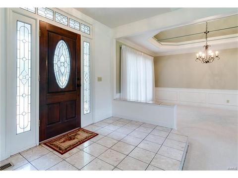 600 Loughmor Pass, Weldon Spring, MO 63304 photo 4