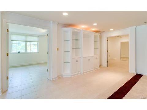 600 Loughmor Pass, Weldon Spring, MO 63304 photo 27