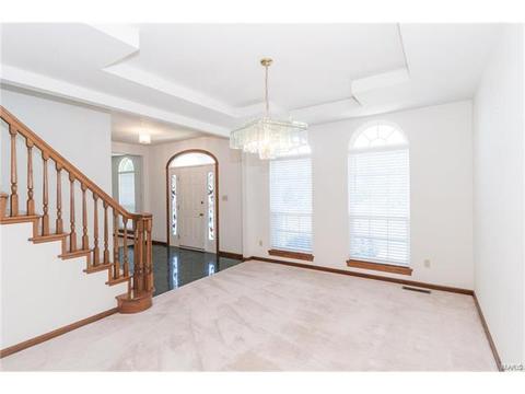 843 Whitmoor Dr, Weldon Spring, MO 63304 photo 3