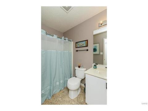 1877 Summitview Dr, Saint Charles, MO 63303 photo 18