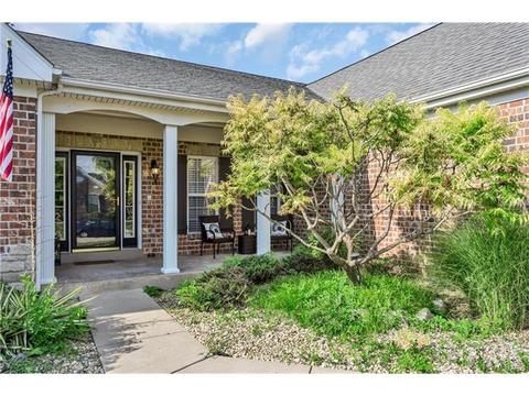 1406 Lucerne, Weldon Spring, MO 63304 photo 3