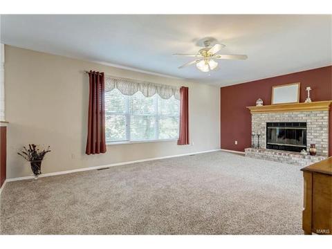 535 Pinehurst Gln, O'fallon, MO 63366 photo 9