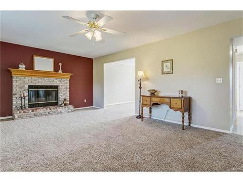 535 Pinehurst Gln, O'fallon, MO 63366 photo 10