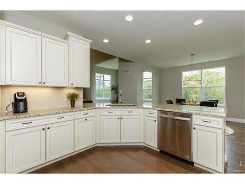 104 Stewards Ln, Eureka, MO 63025 photo 5