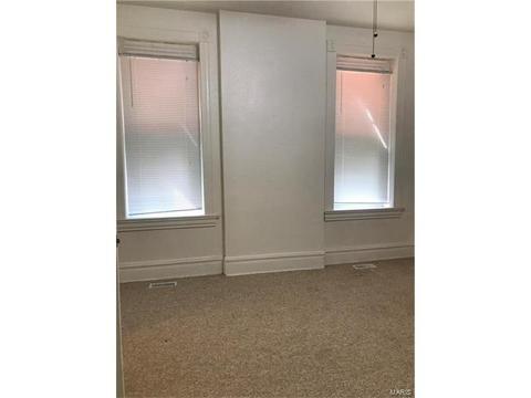 4434 S Compton Ave, Saint Louis, MO 63111 photo 11