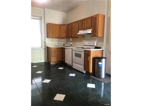 4434 S Compton Ave, Saint Louis, MO 63111 photo 3