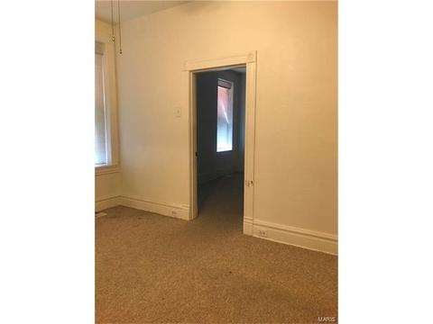 4434 S Compton Ave, Saint Louis, MO 63111 photo 12