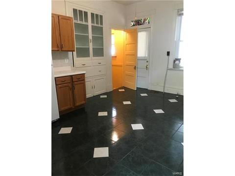 4434 S Compton Ave, Saint Louis, MO 63111 photo 5