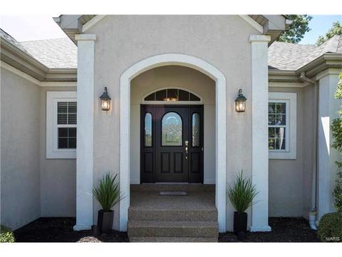 1208 Parkway Meadow Ct, Ballwin, MO 63021 photo 2