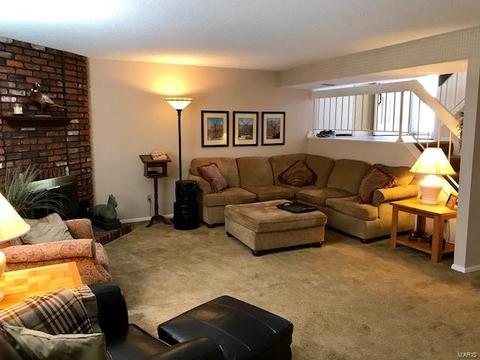 508 Treetop Trails Dr, Ballwin, MO 63021 photo 12