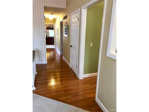 508 Treetop Trails Dr, Ballwin, MO 63021 photo 10
