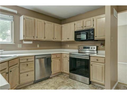 866 Kylewood Pl, Ballwin, MO 63021 photo 14