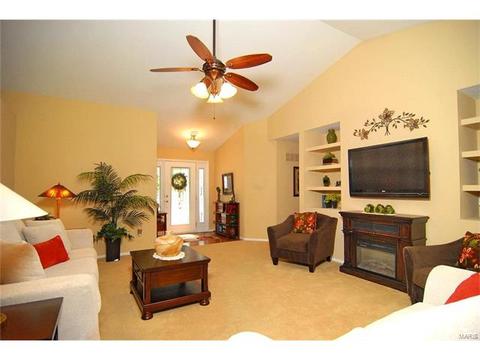 569 Wetherby Ter, Ballwin, MO 63021 photo 6