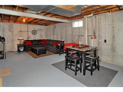 569 Wetherby Ter, Ballwin, MO 63021 photo 38