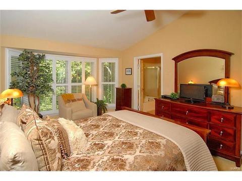569 Wetherby Ter, Ballwin, MO 63021 photo 19