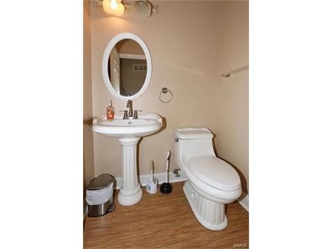 1184 Warm Winds Dr, O'fallon, MO 63366 photo 12