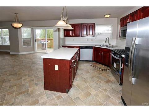 1184 Warm Winds Dr, O'fallon, MO 63366 photo 15