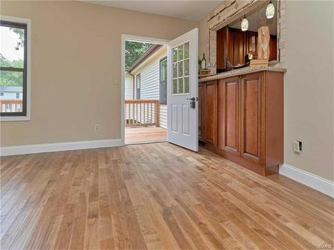 85 Breezeview Dr, Ballwin, MO 63021 photo 16
