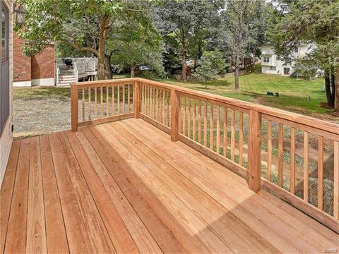 85 Breezeview Dr, Ballwin, MO 63021 photo 28