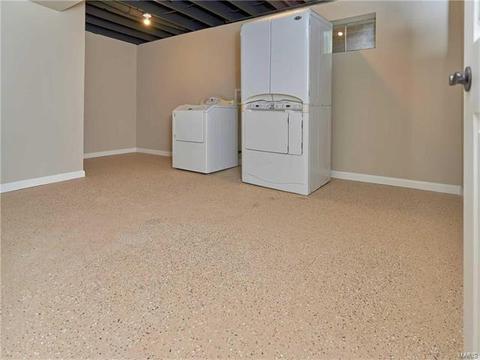 85 Breezeview Dr, Ballwin, MO 63021 photo 35