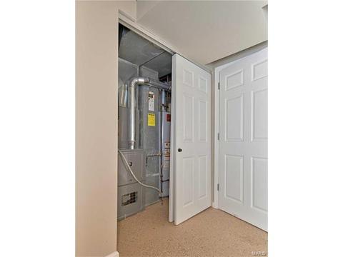 85 Breezeview Dr, Ballwin, MO 63021 photo 36