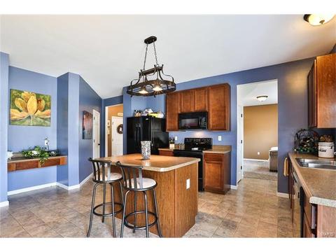 103 Marigold Mdws, O'fallon, MO 63368 photo 4