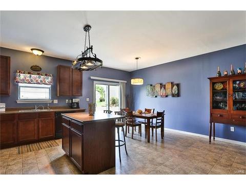 103 Marigold Mdws, O'fallon, MO 63368 photo 5