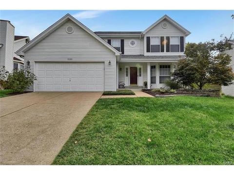 1020 Oak Gln, Ballwin, MO 63021 photo 1
