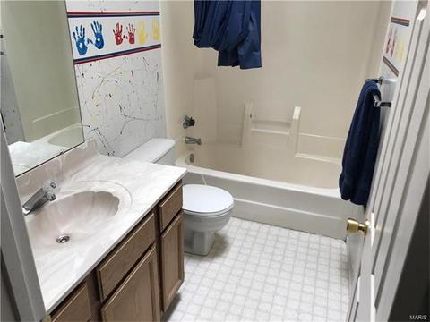 26 Georgetown Cir, O'fallon, MO 63368 photo 10
