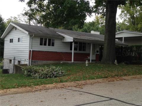 208 Solley Dr, Ballwin, MO 63021 photo 1