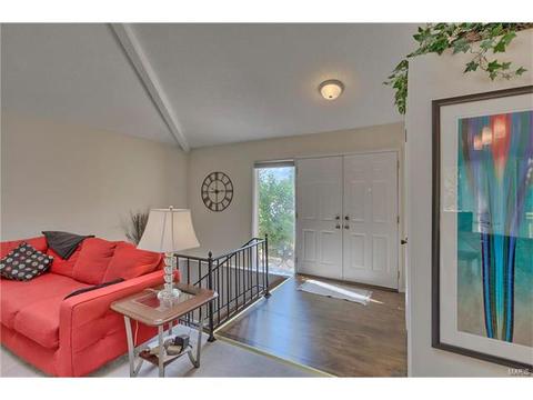 1623 Award Dr, Manchester, MO 63021 photo 4