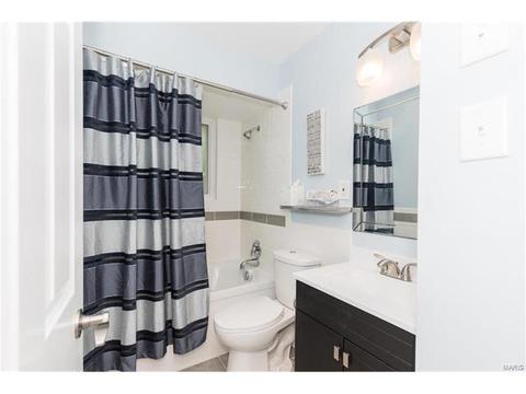 9515 Huron, Saint Louis, MO 63132 photo 14