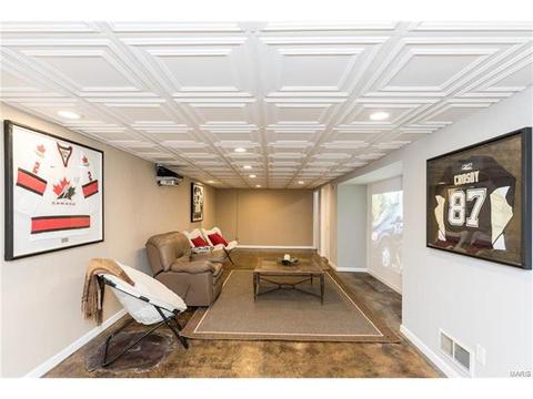 9515 Huron, Saint Louis, MO 63132 photo 7