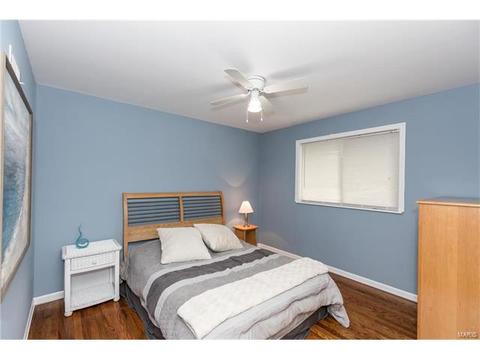 9515 Huron, Saint Louis, MO 63132 photo 16