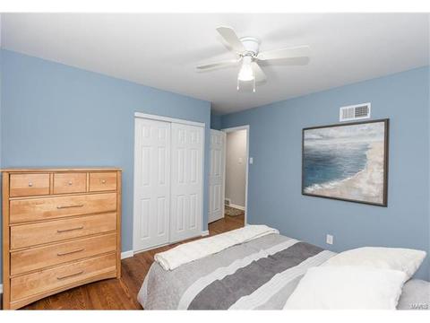 9515 Huron, Saint Louis, MO 63132 photo 17