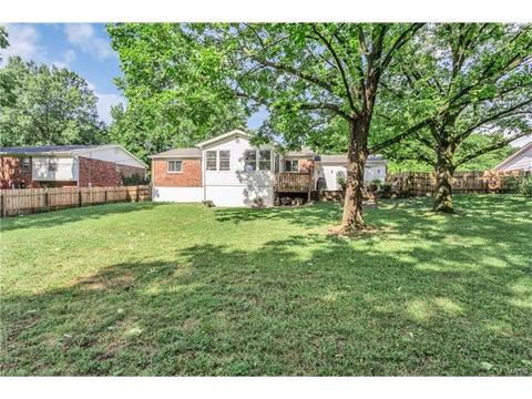 231 Ranchmoor Trl, Ellisville, MO 63011 photo 10
