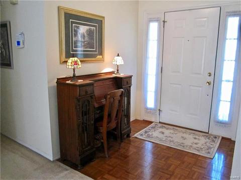 13104 Barrett Meadows Dr, Ballwin, MO 63021 photo 8