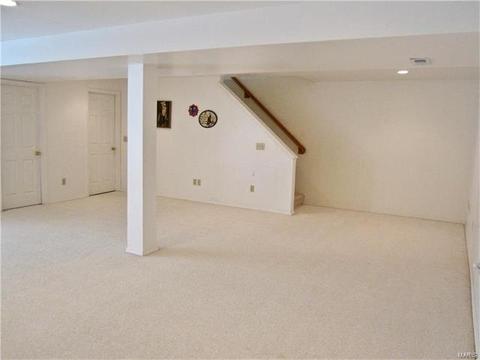 13104 Barrett Meadows Dr, Ballwin, MO 63021 photo 30