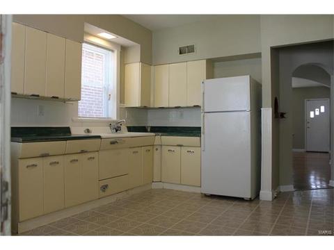 2815 Osage St, Saint Louis, MO 63118 photo 6