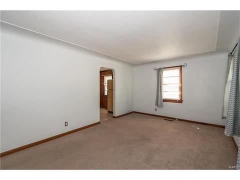 4134 Wright Ave, Saint Ann, MO 63074 photo 5